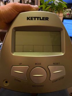 Orbitrek KETTLER model VERSO 307 - podłączyłem zasilacz 12V zamiast 9V