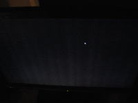 Benq G2010WA - Jak usunąć pionowe ciemne pasy na czarnym tle?