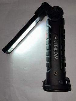 Cacko z wyglądu, a jak jest w środku? Cz. 2. Latarka przegubowa ze sklepu typu dyskont