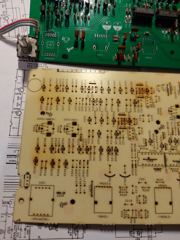 Poszukiwany zamiennik diody MA4030MTA do wzmacniacza Technics SU-VX800 - schemat D354