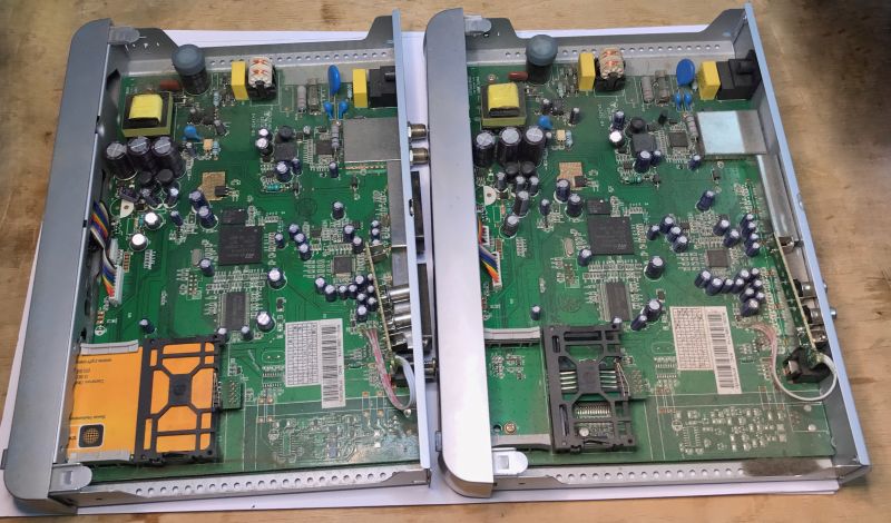 Interior of the old Polsat digital decoder Echostar DSB-717