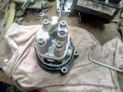 Jak rozpoznać pompę Koyo na zdjęciach z VW Fox 2007?