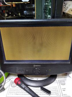 Pegasus MT-777DX - Po podłączeniu sam prostokąt o różnych kolorach