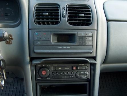 Laguna - jak wyjąć sterownik klimatzacji?