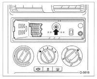 jak wymontować szufladkę na radio opel astra f