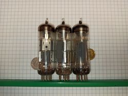 Ktokolwiek wie co to za lampy.... - prośba o identyfikacje