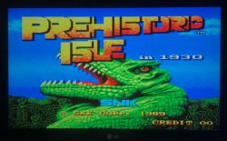 Minitest and interior presentation - retro M8 console/emulator with two pads, RetroArch