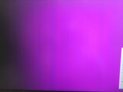 Pionowe niebieskie linie na monitorze iiyama G-Master G2470HSU przy wyświetlaniu różnych kolorów