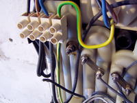 Siemens DH 21400 - What to isolate the horny contacts in an electric heater? Siemens DH 21400 - What to isolate the horny contacts in an electric heater?