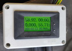 Czy po podłączeniu 2 baterii napięcie będzie to samo, a wzrośnie pojemność?