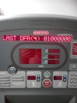 Bieżnia StarTrack pro Elite komunikat "check speed system"