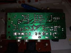 Zdjęcie płytki drukowanej wewnętrznej części konsoli Pegasus.