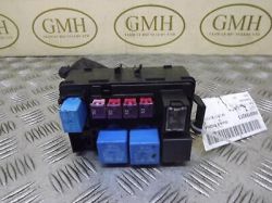 Hyundi i30 1.6 crdi 2010r - Jak wymienić bezpiecznik świec żarowych