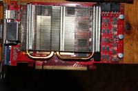 Dwa wentylatory pod jedno złącze