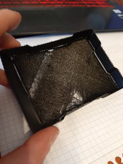 Ender 5-Pro: Nadmiar filamentu, nieprawidłowe podawanie, trudności z drukiem, temperatura 215