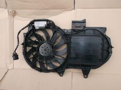 Rozładowany akumulator,zablokowany zamek centralny AUDI A4