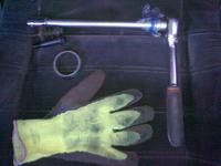 Astra F 1.6 8V - Jak wymienić uszczelkę tłumika i odkręcić zapieczone śruby?