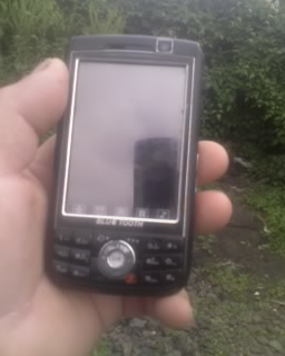 Co to za model telefonu? Pod komputerem mt6227