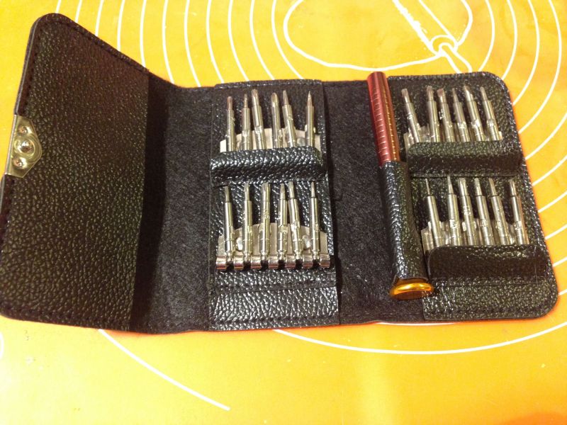 Precyzyjny wkrętak elektryczny - Precision Electric Screwdriver Set. Opis.