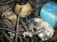 Golf mk2 1.8RP - dziwne działanie pompy paliwa przy włączaniu świateł