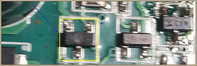 Indesit DSR 15B1 EU - Uszkodzenie modułu po zetknięciu z obudową, brak reakcji podzespołów