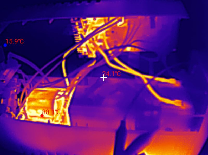 Thermal image inside a UPS: transformer at 88.1°C, measurement point at 24.1°C