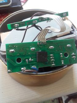 Lampka LED 12V z ładowaniem Lampka LED 12V z ładowaniem