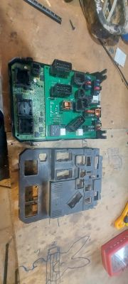 Citroen C3 Pluriel wlacza swiatla i zapłon bez kluczyka