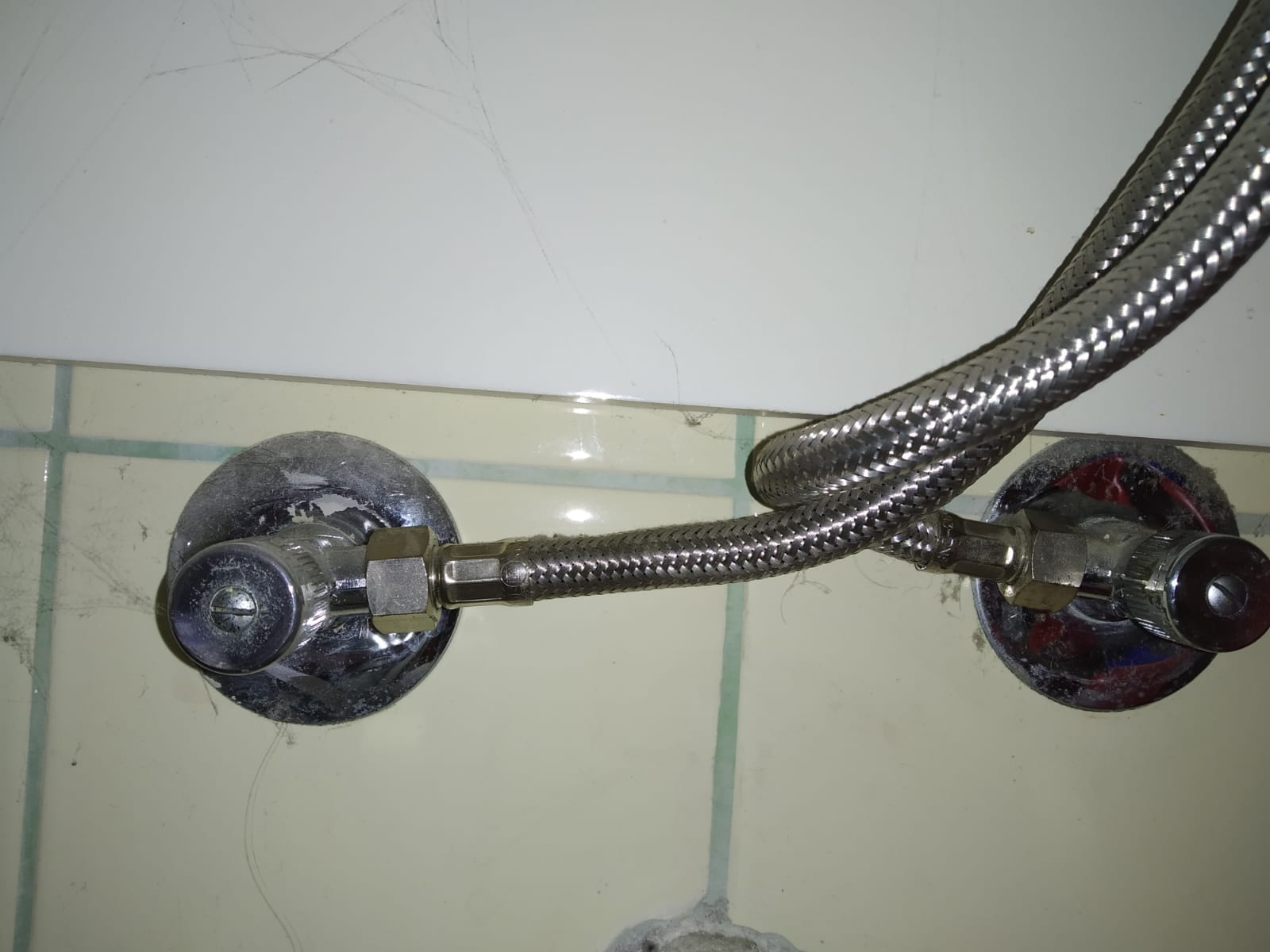 [Solved] Connecting the washing machine to the sink how to connect properly?