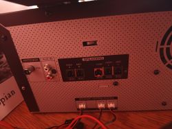 Jaki amplituner wybrać do głośników od wieży LG CJ88? Specyfikacja w załączniku.