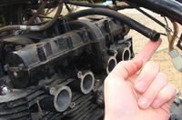 Suzuki gsx 750 jak podłączyć gaźnik i odpalić motocykl po przestoju Suzuki gsx 750 jak podłączyć gaźnik i odpalić motocykl po przestoju
