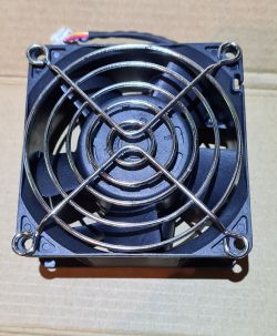 [Sprzedam] Wentylatory chłodzące model:PFC0812DE 12V 3.3A