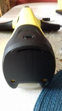 Karcher WV2 Window Washer: LED Blinks 4 Times, Won't Charge & How to Remove Bottom Case