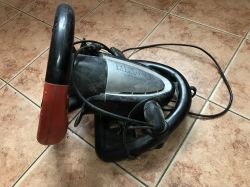 How a racing set is built - steering wheel and pedals for USB/Playstation and PS/2