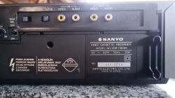 Sanyo VHR-1100EE - nie przyjmuje i nie wysuwa kasety, czy warto naprawiać?