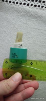 Removing Shower Cabin Mixer in Praktiker 2005 Aquasan/Sanprim: Steps for Disassembly & Fixing