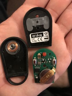 Enika Tx Key - brak reakcji na sygnał, uszkodzona antenka?