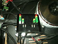 Ma³y wzmacniacz stereo 2x30W w klasie AB. Ma³y wzmacniacz stereo 2x30W w klasie AB.