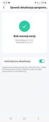 Software update screen on a smartphone showing no new version available and automatic updates enabled.