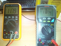 Pomiar napięcia wyjściowego z prostownika 12V Sanwa PC7000 Pomiar napięcia wyjściowego z prostownika 12V Sanwa PC7000
