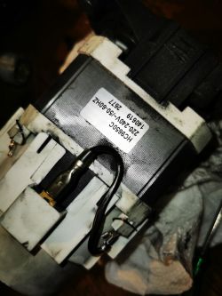 Pro¶ba o pomoc w diagnozie silnika elektrycznego Pro¶ba o pomoc w diagnozie silnika elektrycznego