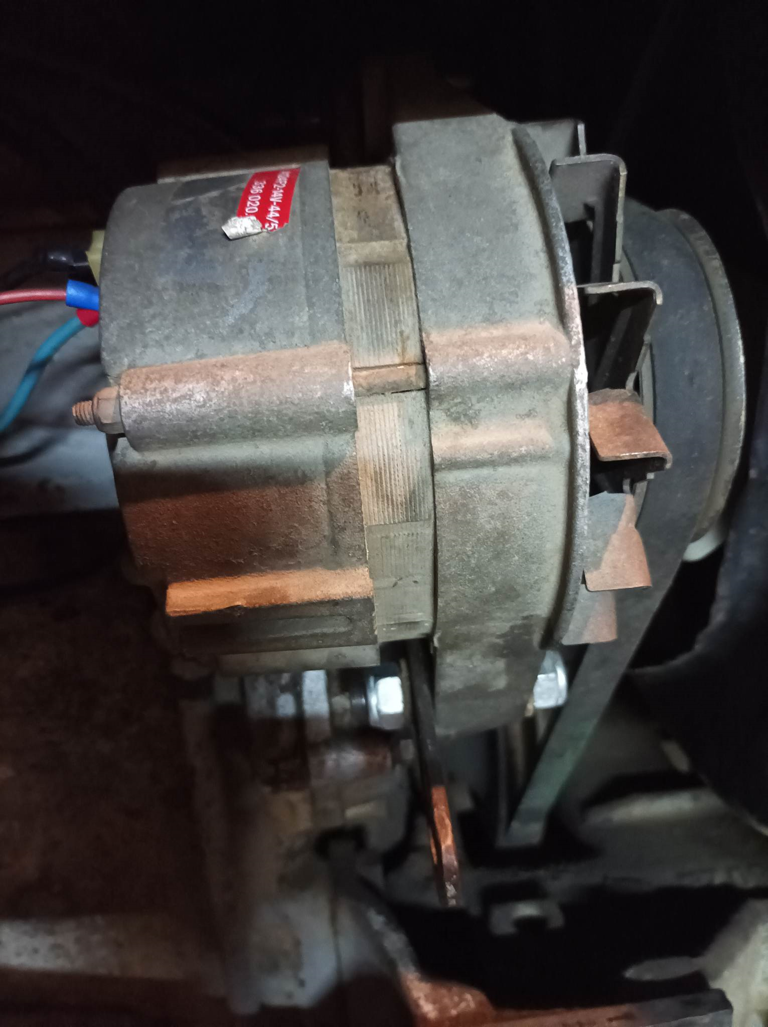 [Rozwiązano] Ursus C360 Schemat podłączenia alternatora Elmot z zdjęćiami