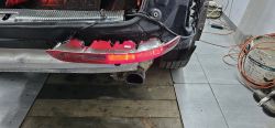 Image of the rear part of a 2016 Audi Q5 showing a tail light issue.