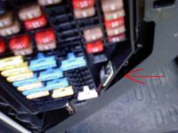 skoda fabia bezpieczniki jakis wlącznik do czego ?