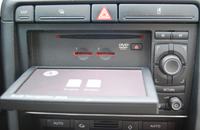 Audi Navigation Plus - Radio z navigacją w Audi A4 B7 2006