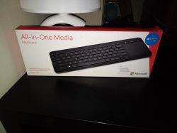 Klawiatura bezprzewodowa Microsoft in One Media keyboard