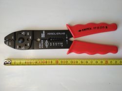 Wielofunkcyjne szczypce Knipex 9721215B, recenzja Wielofunkcyjne szczypce Knipex 9721215B, recenzja