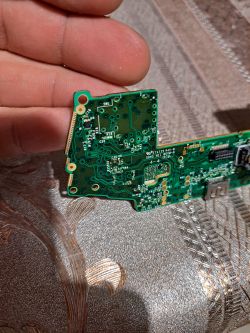 Detekcja elementu w padzie Xbox One 1708 - płytki z analogami, lewy analog R16