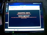 Monitor DIY zbudowany ze starego laptopa Monitor DIY zbudowany ze starego laptopa