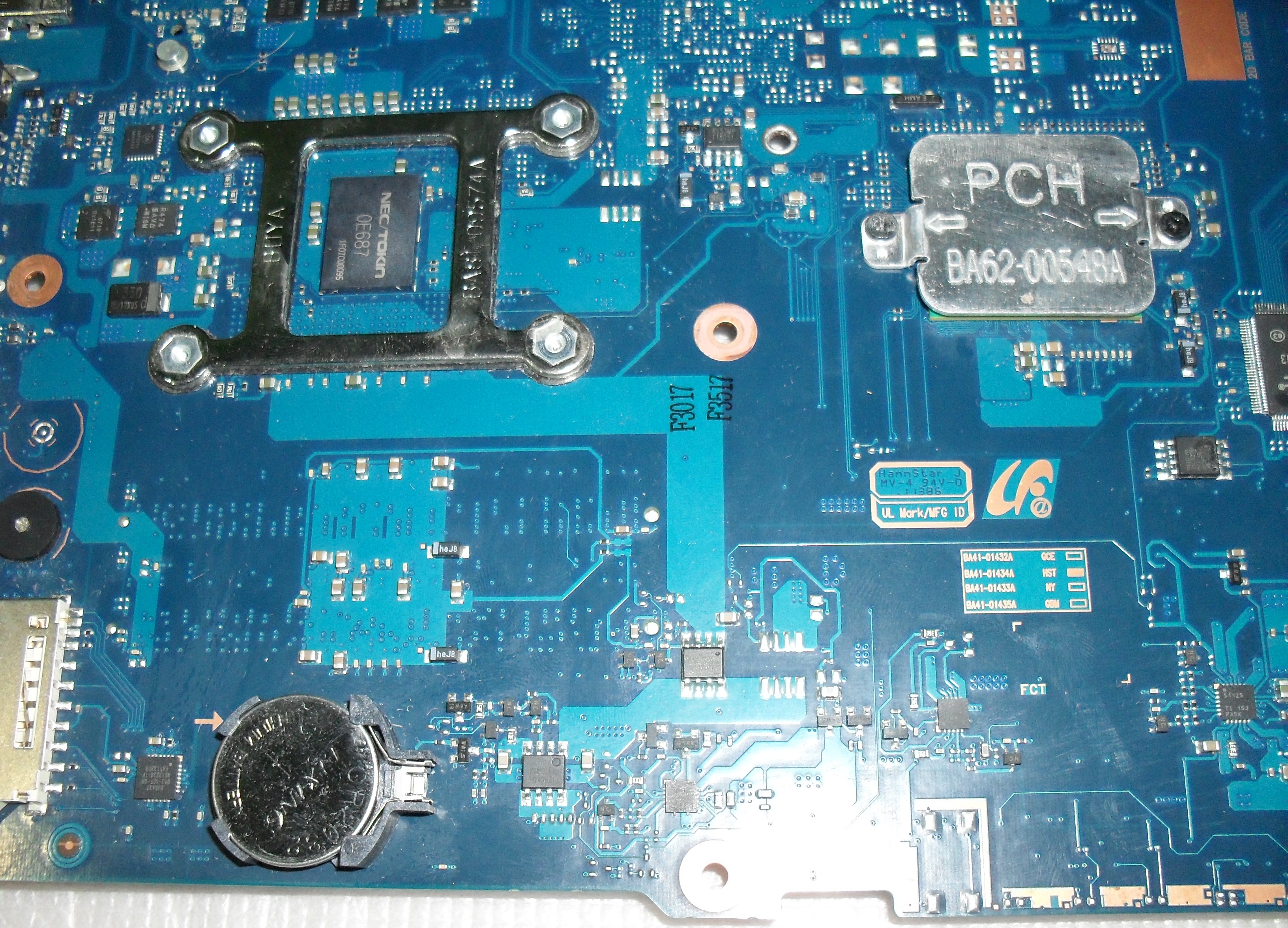 Samsung RV511 - Brak treści na LCD i na zewnętrznym monitorze
